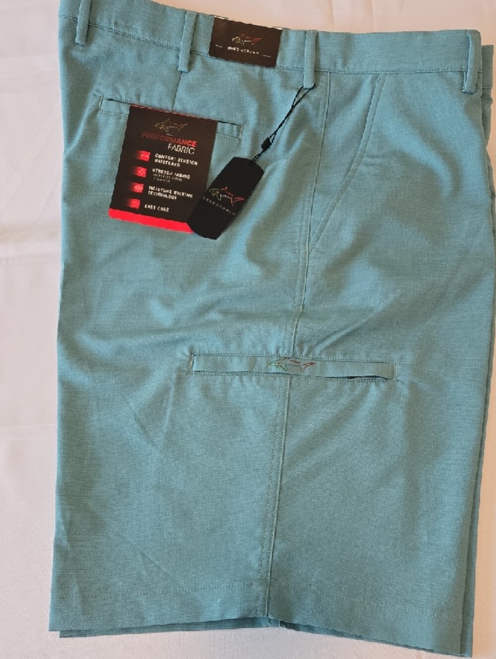 Greg Norman Performance Golf Shorts Teal Stretch Flat Front NWT Size 40